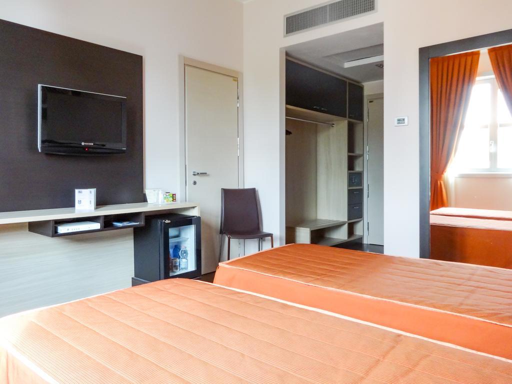 Hotel Mito Оссона Экстерьер фото