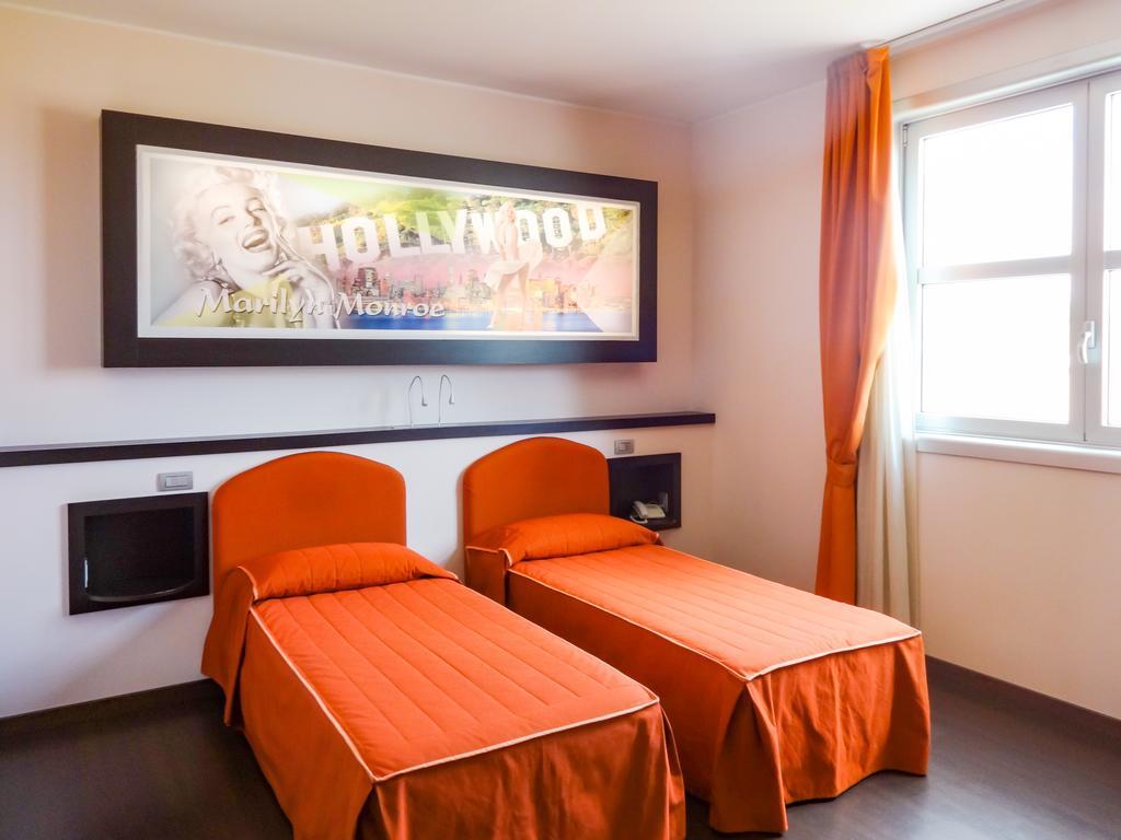 Hotel Mito Оссона Экстерьер фото