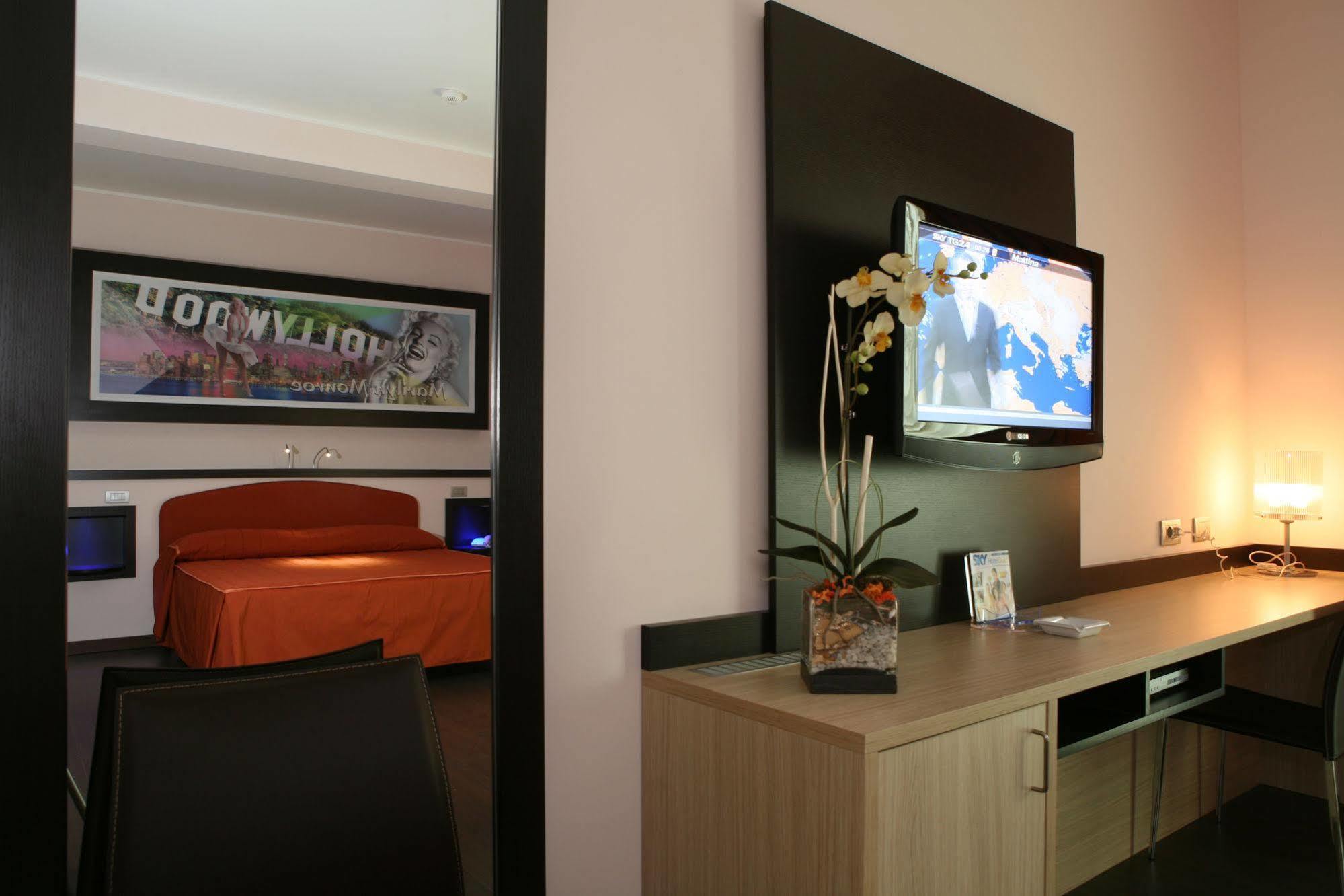 Hotel Mito Оссона Экстерьер фото
